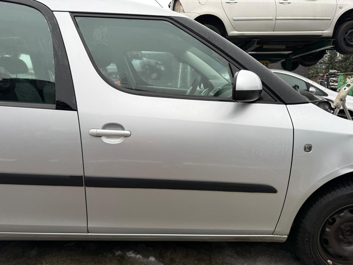 Skoda Roomster 5J original T&uuml;r vorn rechts LA7W Reflexsilber Rohbau BJ08